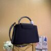 Borsa Falsa Louis Vuitton Capucines PM nera con manico intrecciato M55083 BLV829