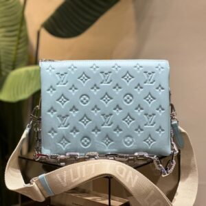 Falsa Louis Vuitton Coussin PM LV Borsa Ice Blue M21197