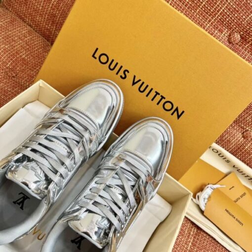 Falsa Louis Vuitton LV Trainer Le scarpe da ginnastica In tela metallizzata - immagine 7