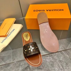 Falsa Louis Vuitton Lock It Sabot piatti in tela monogramma traforata