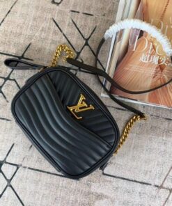 Borsa per fotocamera Falsa Louis Vuitton nera New Wave M53682 BLV652 2