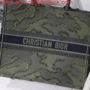 Falsa Dior Book Tote M1286 Borsa shopping con ricamo mimetico verde 2