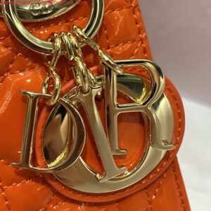 Falsa Dior M0505 Mini Borsa Lady Dior Pelle di vitello verniciata Cannage rosso arancio 2
